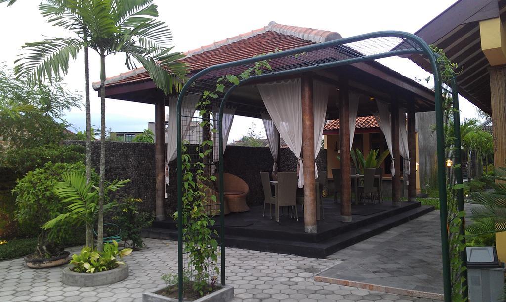 Hotel Ndalem Bantul Yogyakarta Exterior foto
